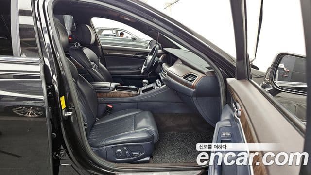 Genesis G90 Premium Luxury, 2019 11