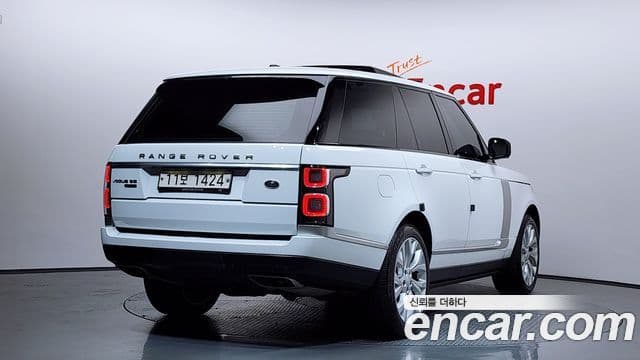 Land Rover Range Rover 4세대 4.4 SDV8 Vogue SE дизель, 2015 2
