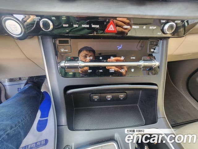 Kia Carnival 4세대 изменение конструкции(LPG), 2023 16