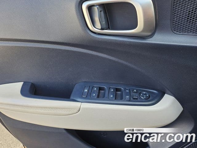 Hyundai Venue 1.6 Flux, 2024 14