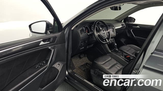 Volkswagen Tiguan 2세대 Prestige, 2020 11