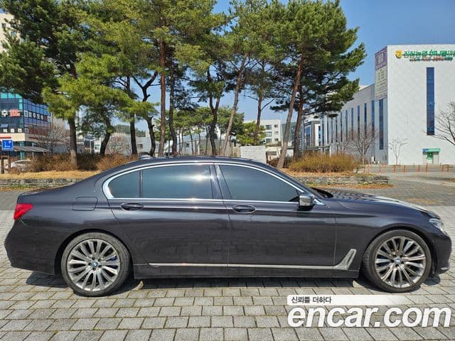 BMW 7시리즈 (G11) 750Li xDrive, 2016 4