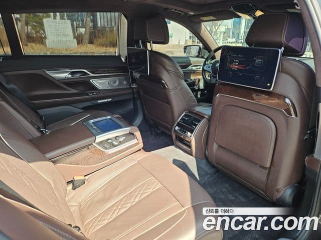 BMW 7시리즈 (G11) 750Li xDrive, 2016 14