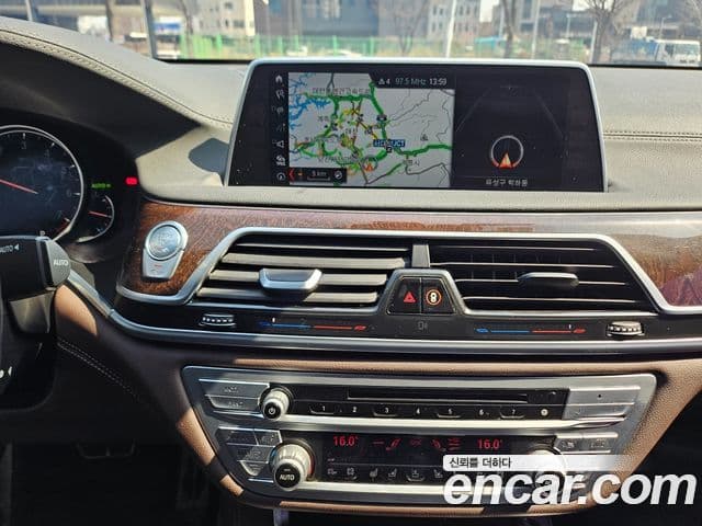 BMW 7시리즈 (G11) 750Li xDrive, 2016 19