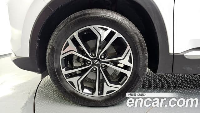 Hyundai Santa Fe TM Prestige, 2019 все фото