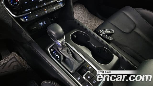 Hyundai Santa Fe TM Prestige, 2019 9