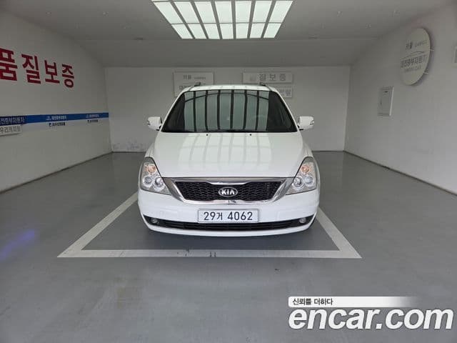 Kia Carnival R топовая версия, 2014 1