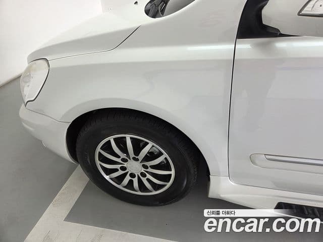 Kia Carnival R топовая версия, 2014 7