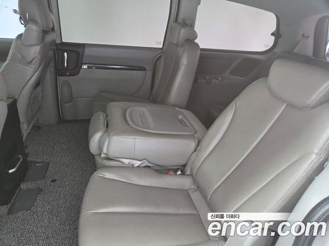 Kia Carnival R топовая версия, 2014 9