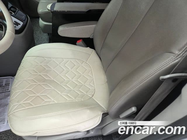 Kia Carnival R топовая версия, 2014 10