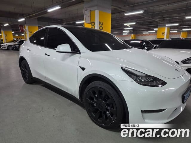 Tesla модель Y Long Range AWD, 2021 1