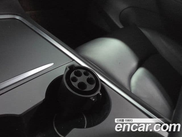 Tesla модель Y Long Range AWD, 2021 18