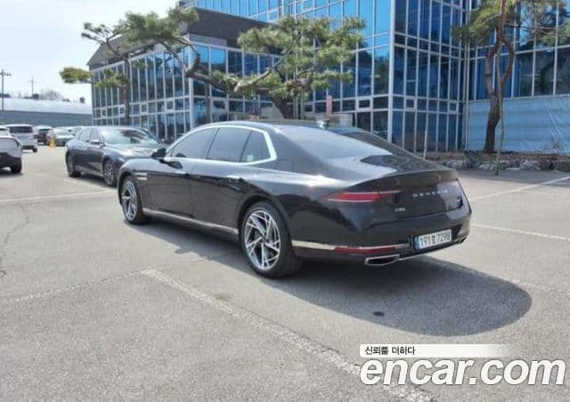 Genesis G90 (RS4) бензин 3.5 турбо AWD, 2023 10
