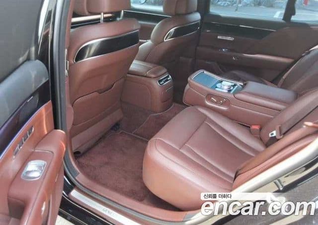 Genesis G90 (RS4) бензин 3.5 турбо AWD, 2023 11