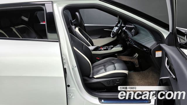 Kia EV6 GT Line, 2023 10