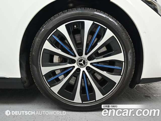 Mercedes-Benz EQE V295 EQE350+, 2023 все фото