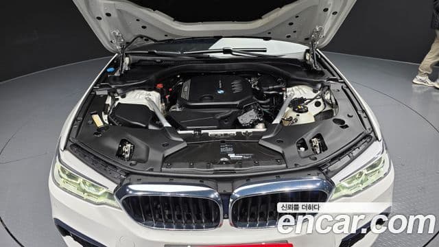 BMW 5시리즈 (G30) 520d M Sport Plus, 2020 6