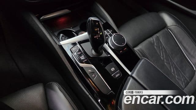 BMW 5시리즈 (G30) 520d M Sport Plus, 2020 9