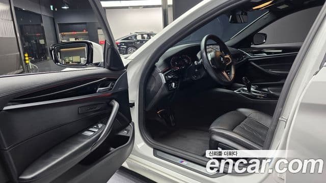 BMW 5시리즈 (G30) 520d M Sport Plus, 2020 10