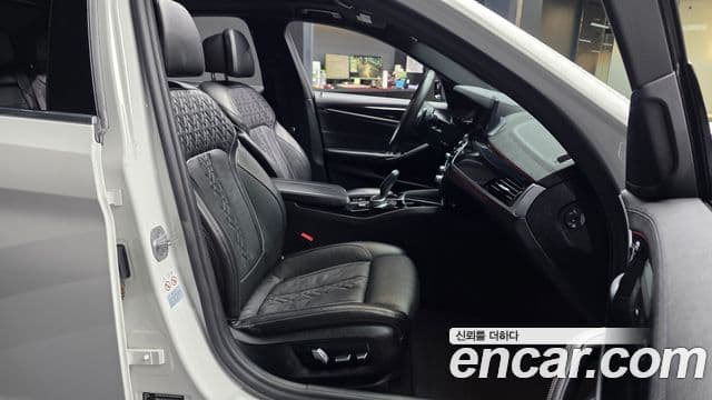 BMW 5시리즈 (G30) 520d M Sport Plus, 2020 11