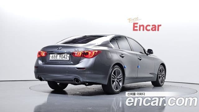 Infiniti Q50 Premium, 2015 2