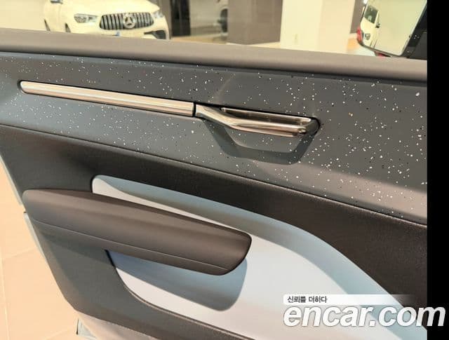 Volvo EX30 Ultra, 2026 17