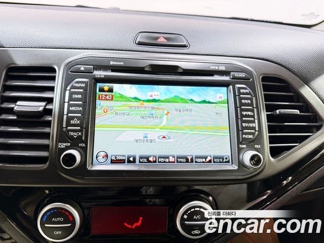 Kia All New Morning Luxury, 2013 13