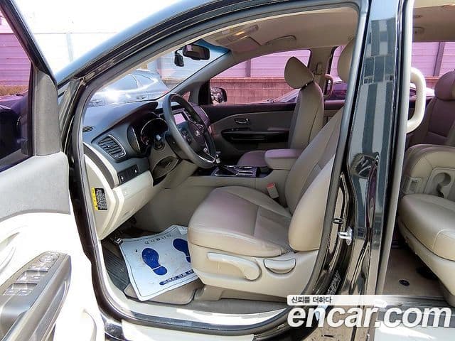 Kia The / новый New Carnival 11인승 Deluxe, 2020 все фото