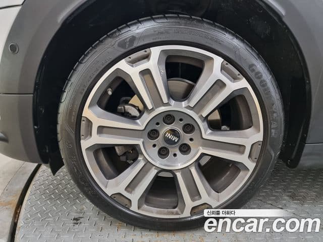 Mini Cooper S Countryman 2세대, 2024 все фото