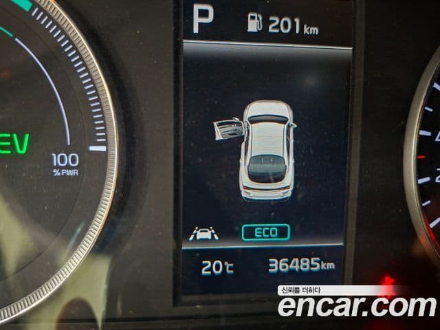 Kia K5 гибрид 3세대 Prestige, 2023 8