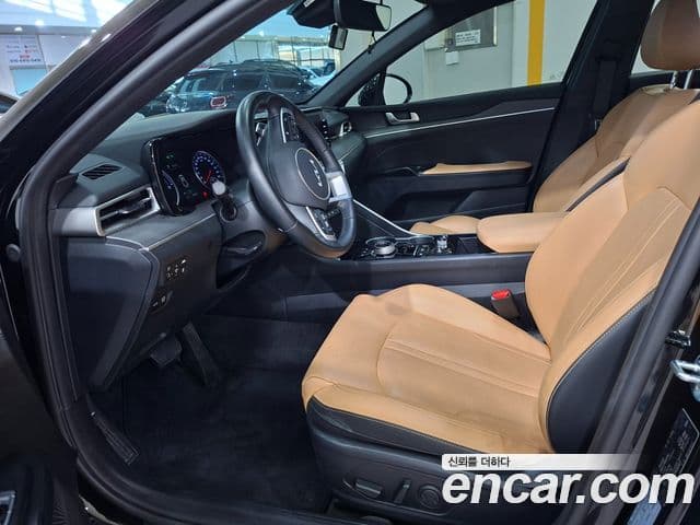 Kia K5 гибрид 3세대 Prestige, 2023 9