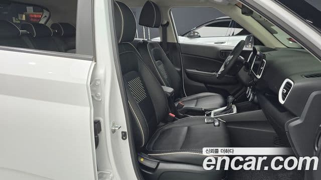 Hyundai Venue 1.6 Flux, 2020 10