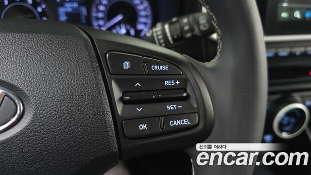 Hyundai Venue 1.6 Flux, 2020 18