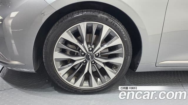 Kia K8 Signature, 2022 все фото