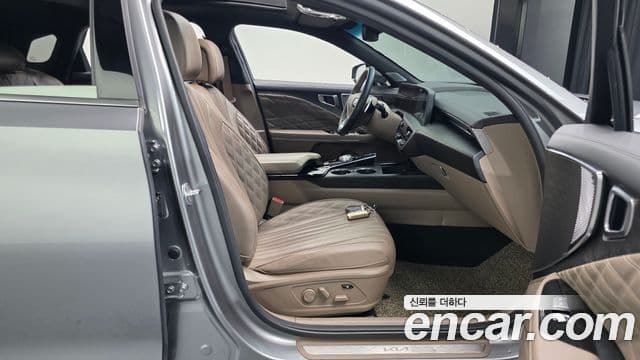 Kia K8 Signature, 2022 10