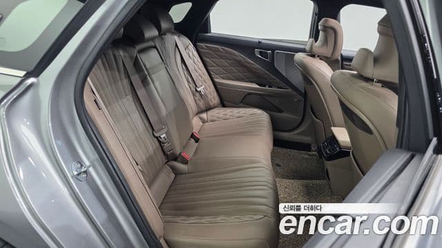 Kia K8 Signature, 2022 12