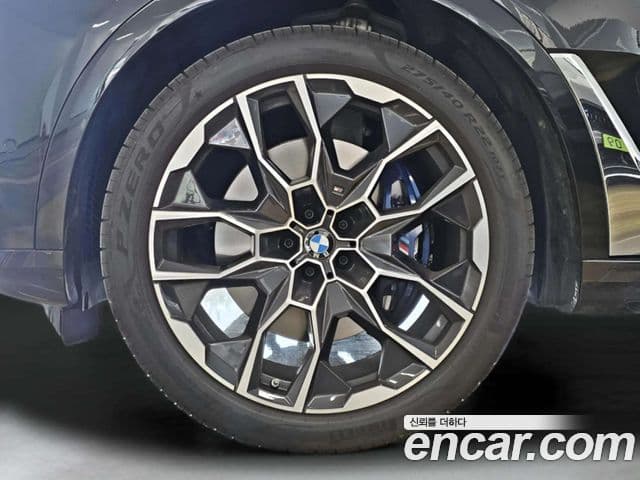 BMW X7 (G07) xDrive 40i M Sport 6인승, 2025 все фото