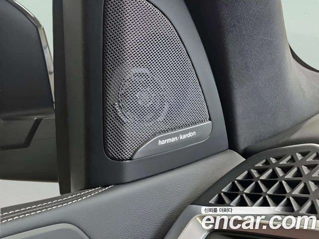 BMW X7 (G07) xDrive 40i M Sport 6인승, 2025 16