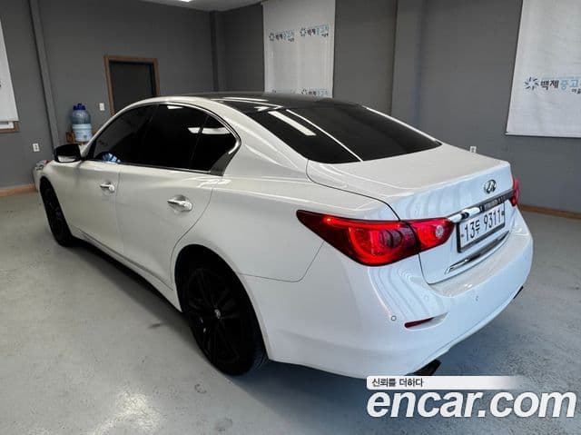 Infiniti Q50 Premium, 2015 2