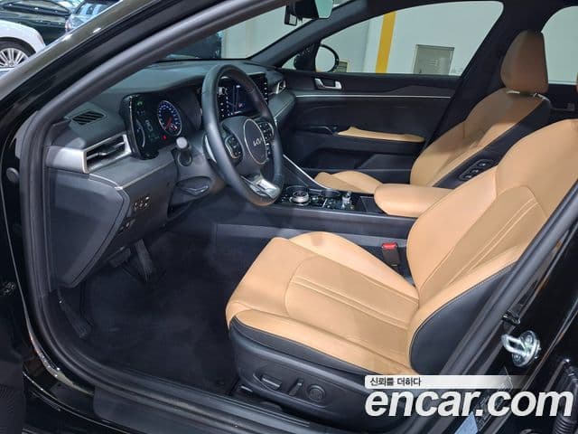 Kia K5 гибрид 3세대 Prestige, 2023 9