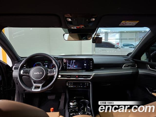 Kia K5 гибрид 3세대 Prestige, 2023 11