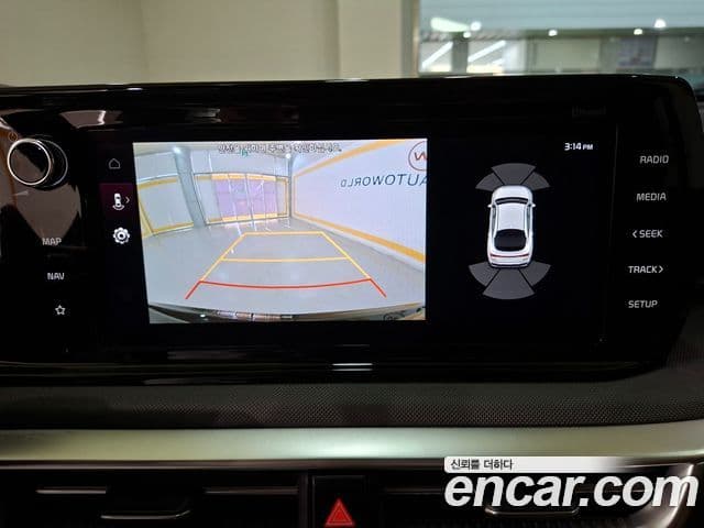 Kia K5 гибрид 3세대 Prestige, 2023 13