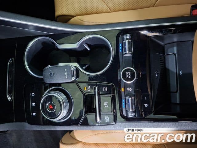 Kia K5 гибрид 3세대 Prestige, 2023 15