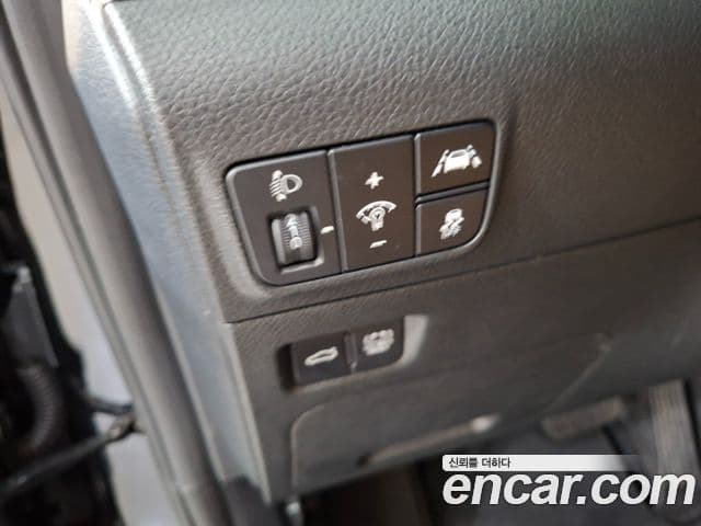 Kia K5 гибрид 3세대 Prestige, 2023 17