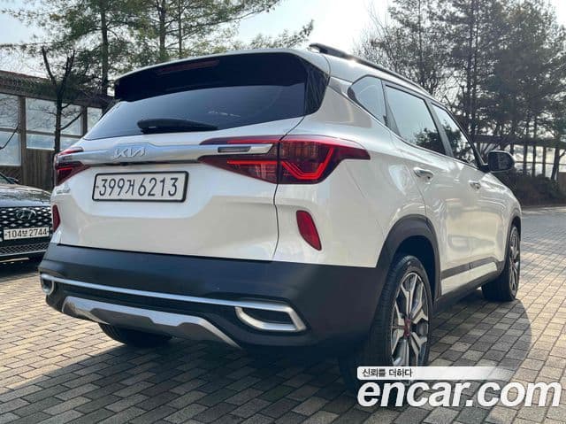 Kia Seltos Signature, 2022 4