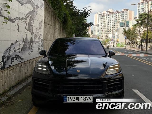 Porsche Cayenne (PO536) 3.0 E-гибрид, 2024 3