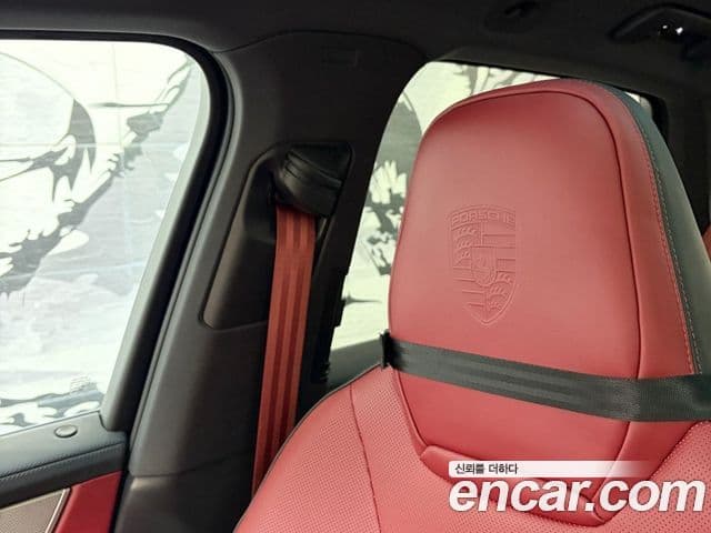 Porsche Cayenne (PO536) 3.0 E-гибрид, 2024 10