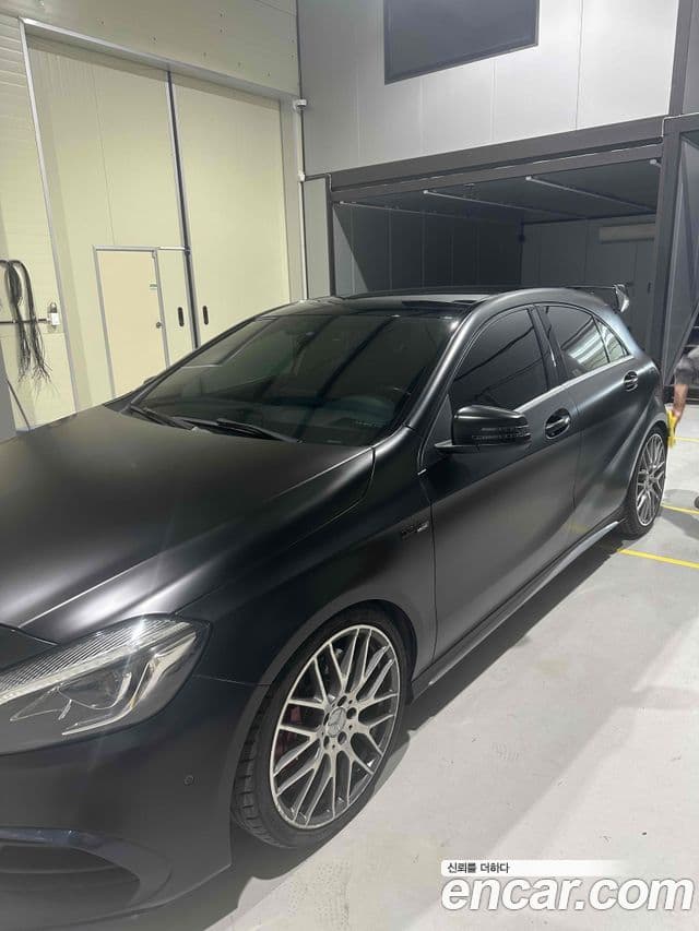 Mercedes-Benz A-класс W176 A45 AMG 4MATIC, 2017 1