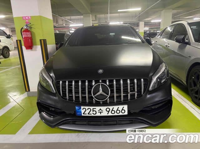 Mercedes-Benz A-класс W176 A45 AMG 4MATIC, 2017 2