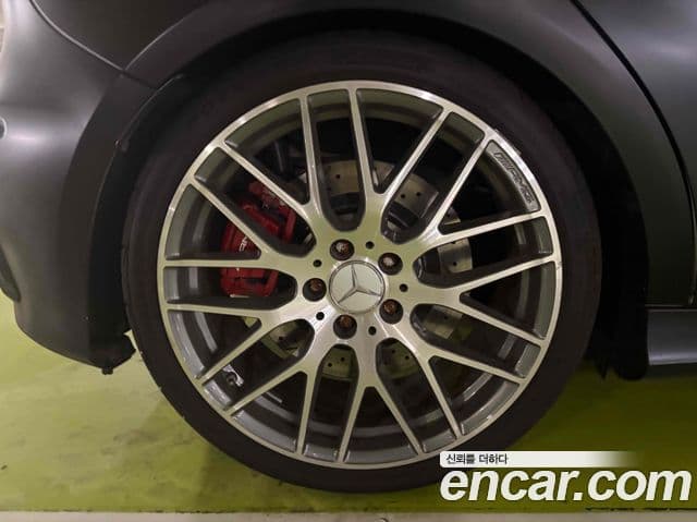 Mercedes-Benz A-класс W176 A45 AMG 4MATIC, 2017 6